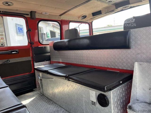 Iveco 75-16 AW 4x4 LF8 Hasičské vozidlo s prídavným kúrením, 9 miest na sedenie Iveco 75-16 AW 4x4 LF8 Feuerwehr Standheizung 9 Sitze