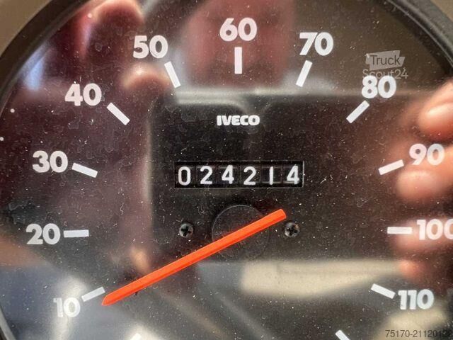 Iveco 75-16 AW 4x4 LF8 Hasičské vozidlo s prídavným kúrením, 9 miest na sedenie Iveco 75-16 AW 4x4 LF8 Feuerwehr Standheizung 9 Sitze