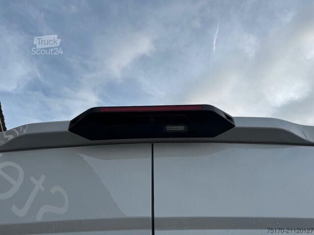 High-roof van Iveco Daily 35S16 A8 *DoKa*Automatik*AHK*R3.520mm*