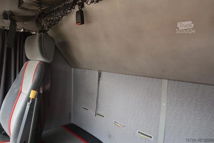 Όχημα συλλογής απορριμμάτων Volvo F 12.400 Volvo F12-400 Vuilniswagen - Oldtimer