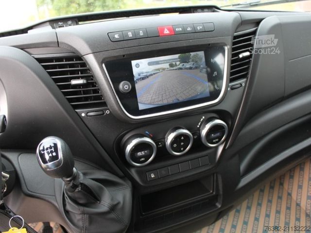 Pick-up furgons IVECO Daily 35S18H D