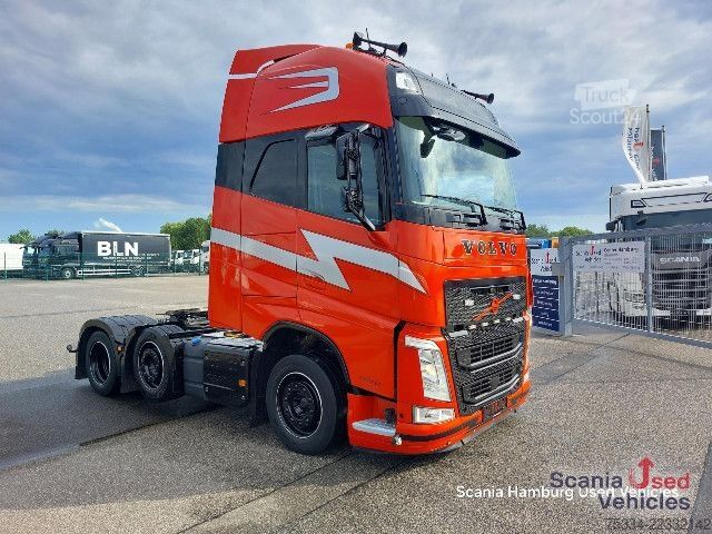 Tractora standard Volvo FH 500 6x2/4