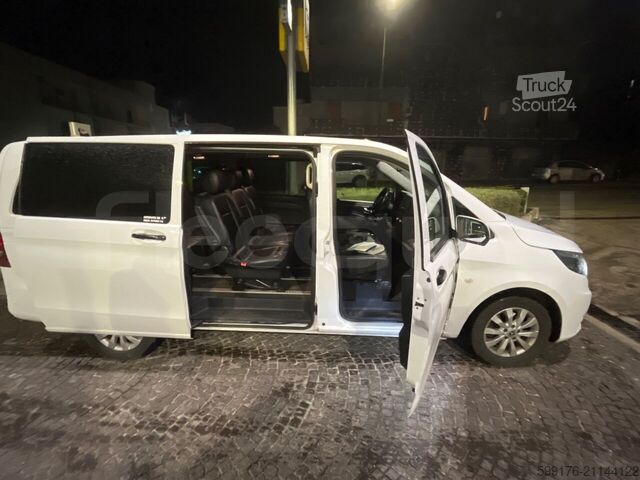 Μεταφορά επιβατών Mercedes-Benz Vito Tourer