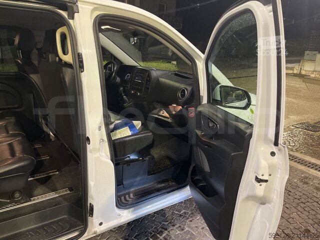 Μεταφορά επιβατών Mercedes-Benz Vito Tourer