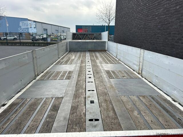 Semi low-loader NOYENS 2 ASSER SEMIE HYDRAULISCH GESTUURD