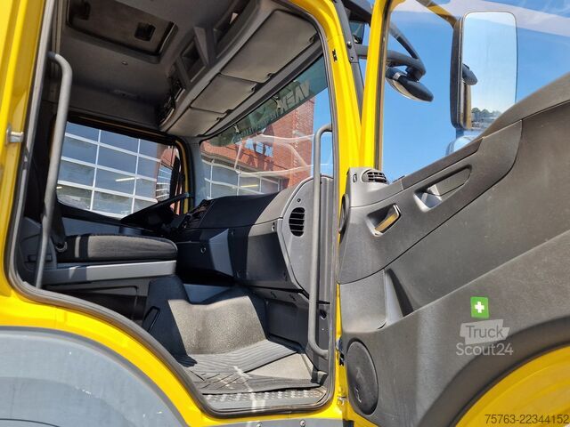 куфар Mercedes-Benz Atego 1223 4x2 Box with sidedoors - Loadlift - ...