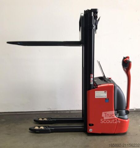 Handmatige stapelaar Linde L 12 i 1172