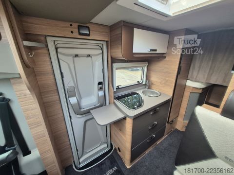Polointegrovaný karavan Weinsberg CaraCompact 600 MEG EDITION [PEPPER] *2023*Lithium*AHK*Solar*MonoC*