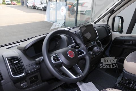 Wohnwagen/Wohnmobil Bürstner Campeo C 640