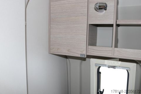Wohnwagen/Wohnmobil Bürstner Campeo C 640