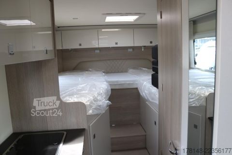 Karavan/obytné auto Bürstner Lineo T 620 G