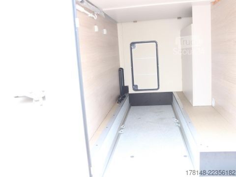 عربة التخييم/عربة سكن متنقلة Bürstner Lineo T 690 G