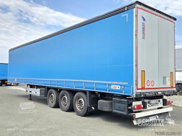 Semi-remorque bâchée Schmitz Cargobull Semitrailer Curtainsider Standard