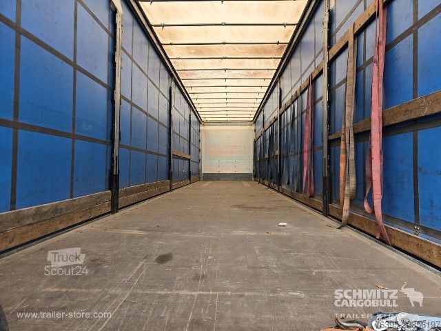 Semi-remorque bâchée Schmitz Cargobull Semitrailer Curtainsider Standard