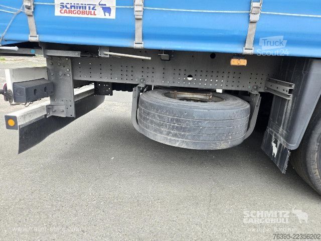 Semi-remorque bâchée Schmitz Cargobull Semitrailer Curtainsider Standard