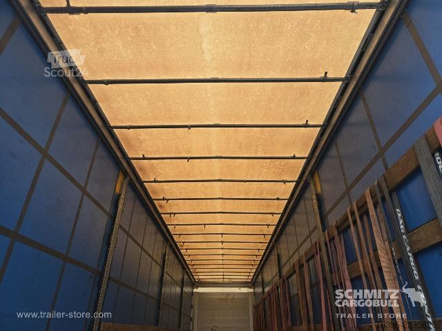 Semi-remorque bâchée Schmitz Cargobull Semitrailer Curtainsider Standard