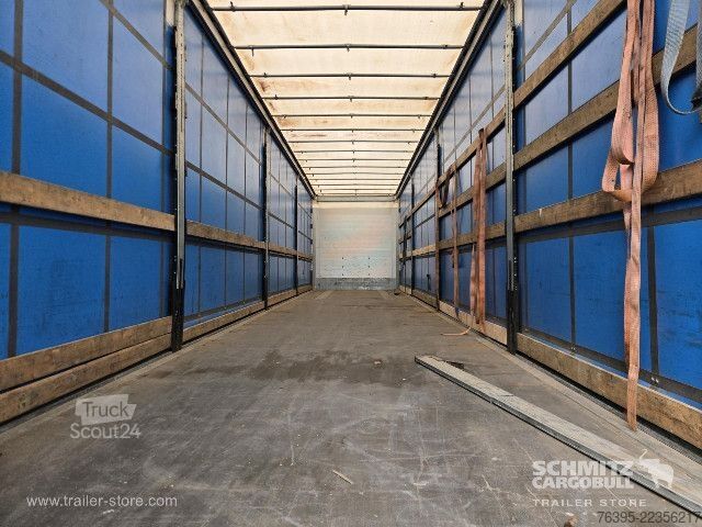 Otvorený náves s plachtou Schmitz Cargobull Semitrailer Curtainsider Standard