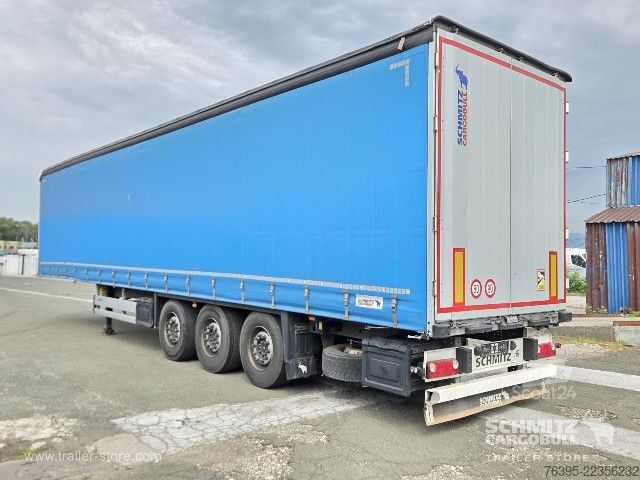 Otvorený náves s plachtou Schmitz Cargobull Semitrailer Curtainsider Standard