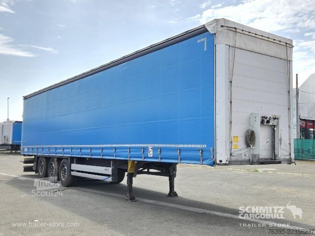 Otvorený náves s plachtou Schmitz Cargobull Semitrailer Curtainsider Standard