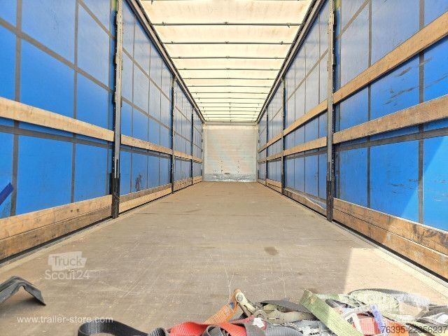 Otvorený náves s plachtou Schmitz Cargobull Semitrailer Curtainsider Standard