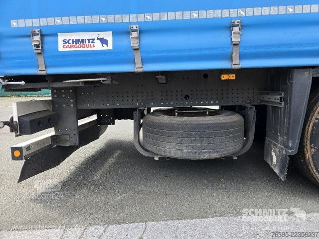 Otvorený náves s plachtou Schmitz Cargobull Semitrailer Curtainsider Standard