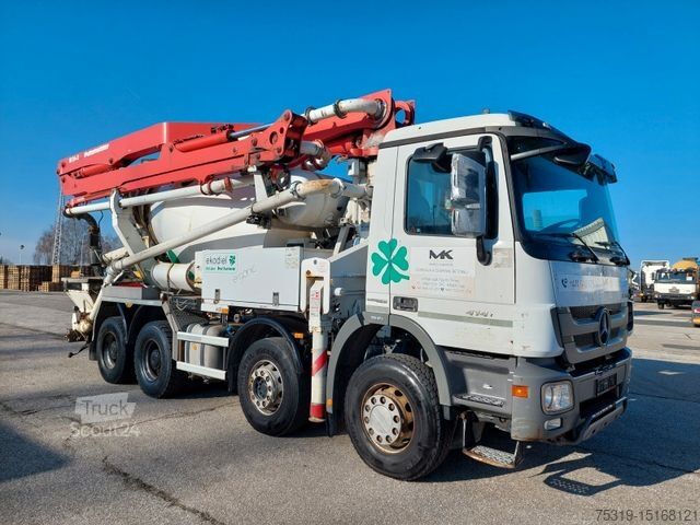 Автобетононасос MERCEDES-BENZ Actros 4141 BB Putzmeister M24-3