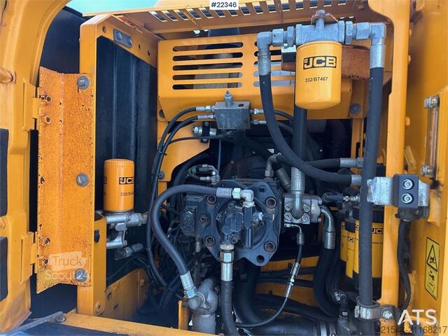 Excavadora sobre orugas JCB JS210LC