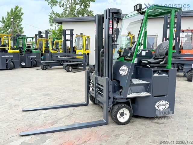 četruvirzienu iekrāvējs Combilift CB3000 / TRIPLEX 4900MM / FREE LIFT