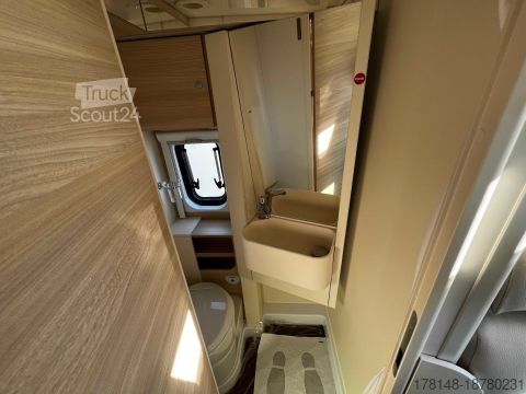 Husbil Eura Mobil Van 595 HB