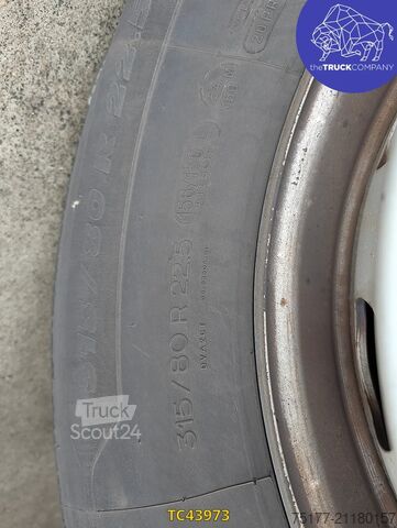 Véhicule de collecte des déchets Renault C 430