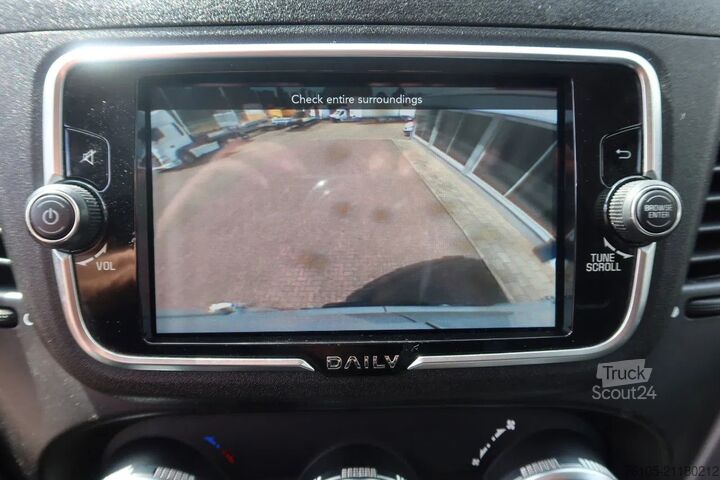 شاحنة بانل Iveco 70-C 18 Automaat L3H3  C RIJBEWIJS