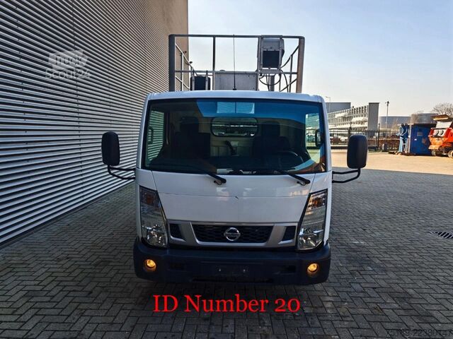  Nissan Cabstar 35.13 NT400 Multitel MS100
