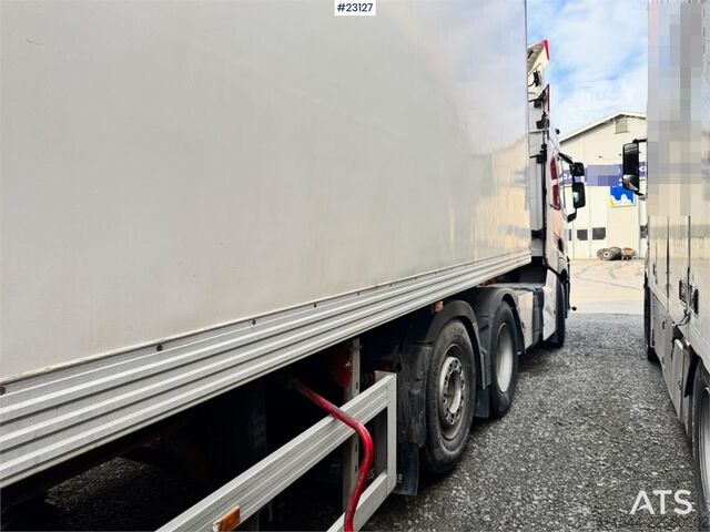  Renault T460 tractor unit