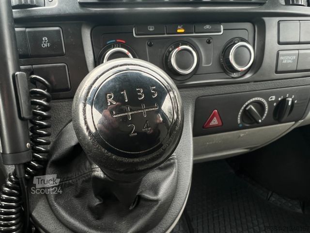Μίνι λεωφορείο VOLKSWAGEN T5 Kombi 2.0 Tdi Lang 9 Sitze Klima Schiebetür