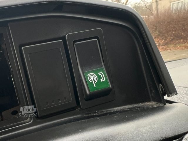 Μίνι λεωφορείο VOLKSWAGEN T5 Kombi 2.0 Tdi Lang 9 Sitze Klima Schiebetür