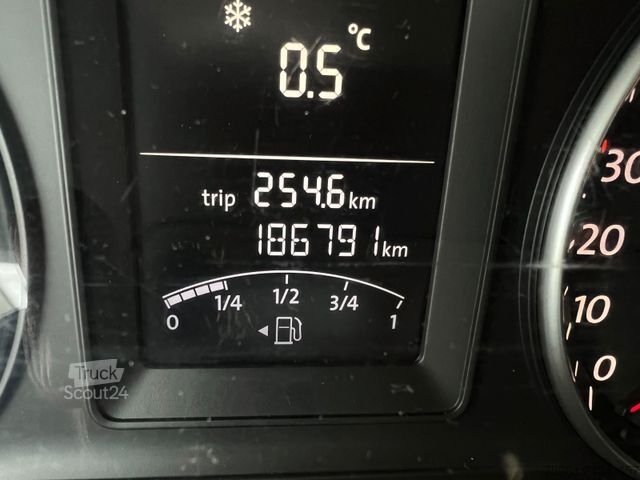 Μίνι λεωφορείο VOLKSWAGEN T5 Kombi 2.0 Tdi Lang 9 Sitze Klima Schiebetür