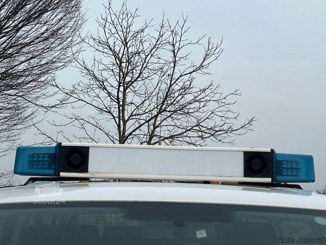 Μίνι λεωφορείο VOLKSWAGEN T5 Kombi 2.0 Tdi Lang 9 Sitze Klima Schiebetür