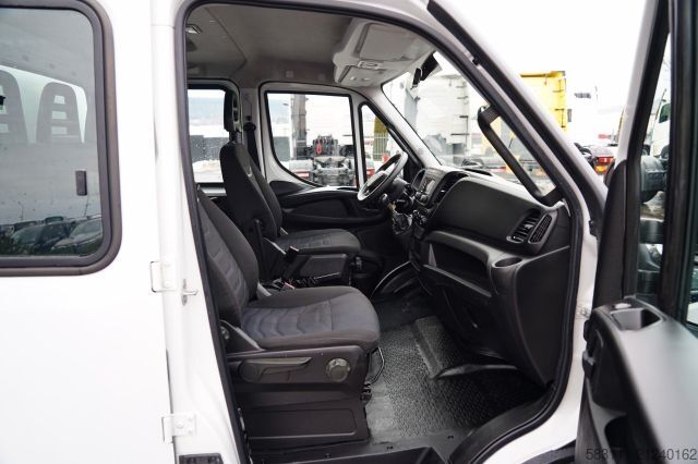 Fourgon benne basculante IVECO DAILY 35-160 / WYWROTKA / BRYGADÓWKA - 6 MIEJSC