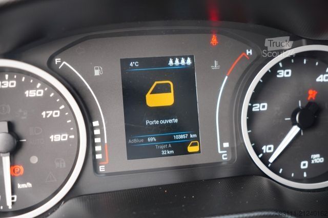 Fourgon benne basculante IVECO DAILY 35-160 / WYWROTKA / BRYGADÓWKA - 6 MIEJSC