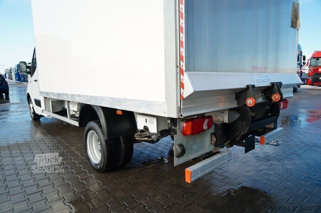 Refrigerator body van RENAULT MASTER / KONTENER 4,3 M / WINDA-750KG /  BLI?NIA