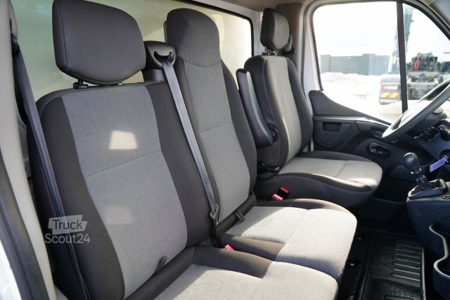 Refrigerator body van RENAULT MASTER / KONTENER 4,3 M / WINDA-750KG / BLI?NIA