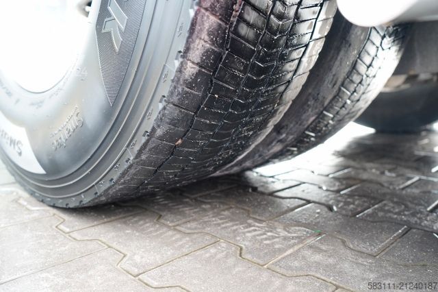 Standard tractor unit DAF / I-PARK COOL  / HYDRAULIKA /  SUPER SPACE CAB