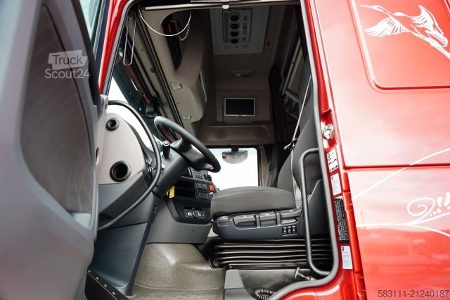 Standard tractor unit DAF / I-PARK COOL  / HYDRAULIKA /  SUPER SPACE CAB