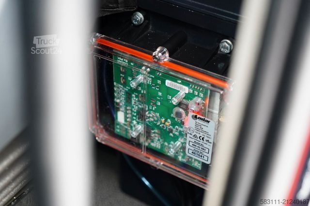 Standard tractor unit DAF / I-PARK COOL  / HYDRAULIKA /  SUPER SPACE CAB