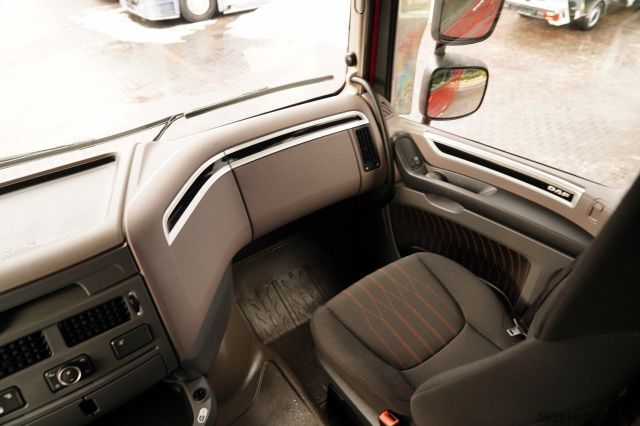 Standard tractor unit DAF / I-PARK COOL  / HYDRAULIKA /  SUPER SPACE CAB