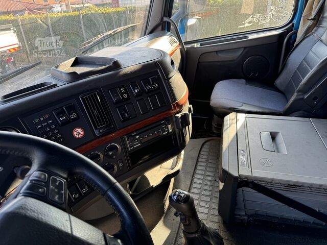 φορτηγά με επίπεδη καρότσα Volvo FH 480