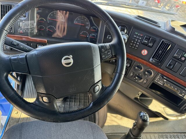 φορτηγά με επίπεδη καρότσα Volvo FH 480