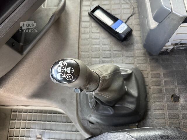 φορτηγά με επίπεδη καρότσα Volvo FH 480