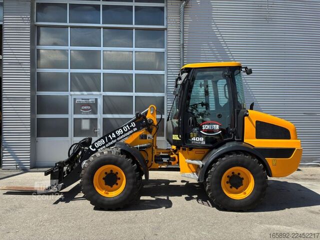 Empilhadeira todo-o-terreno JCB 409 Kompaktradlader