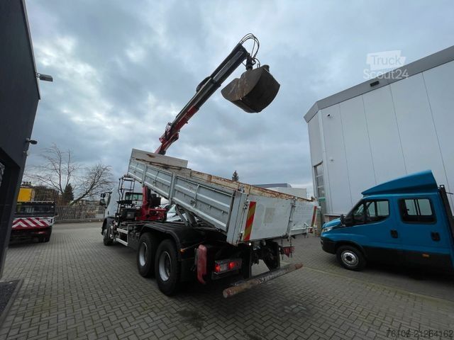 Teherautóra szerelt daru RENAULT Premium Lander 310.26 6x4 Kipper /Kran